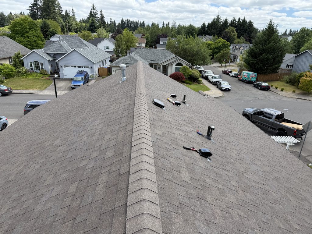 New asphalt shingle roof on a single family home in Boring, Oregon, installed by Best Roofing USA